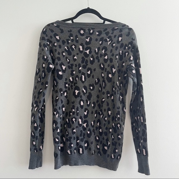 Arizona Gray and Baby Pink Leopard Print Sweater - Picture 2 of 3